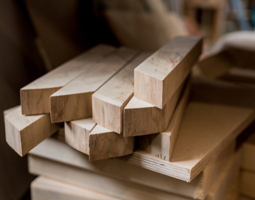 Joinery Decision-Making Shifts Toward Standardized “Default Joints” in Small Pro Shops