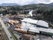 Washington’s timber industry buffeted by regulations, trade war